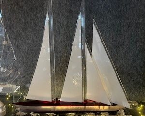Voilier 4 Voiles Blanches